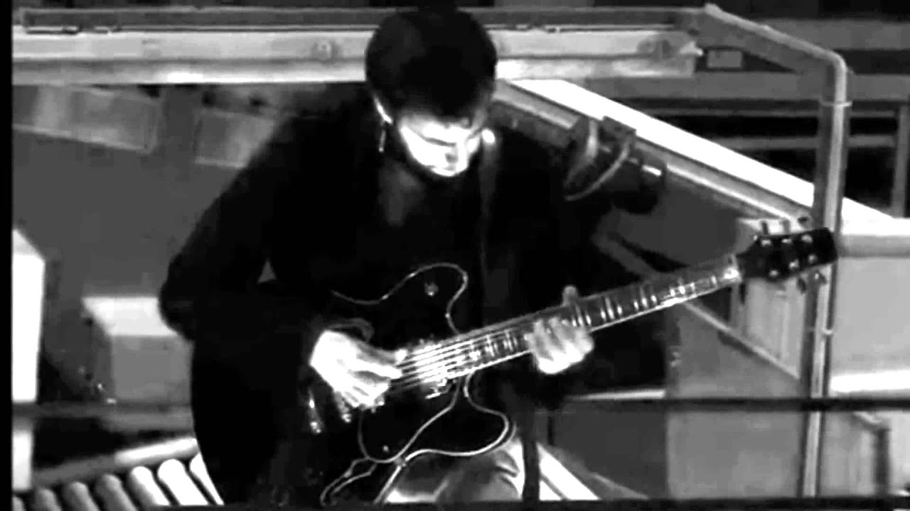 Classical Right Hand Technique on Electric Guitar - Claudio Quartarone (Fingerpicking)