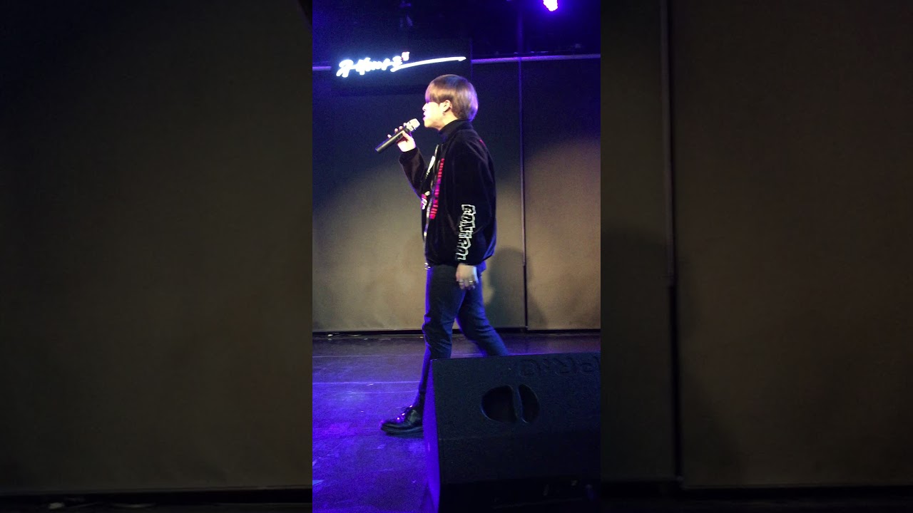 180202 문 크루 콘서트 이태영-어젯밤  (우리 태영이 좀 보세요오ㅠㅅㅠ 진짜 이렇게 예쁠 수가 없어요)
