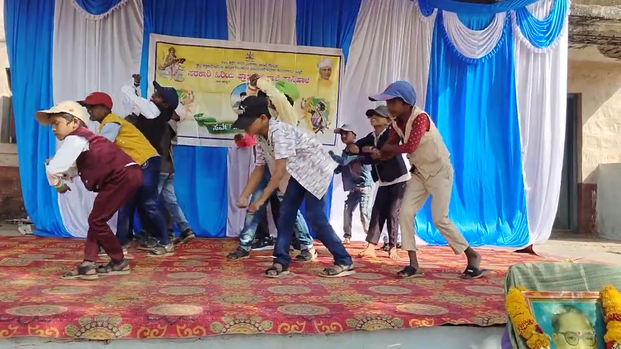 ಜೀನ ಜೀನ ಸಾಂಗ್ ಗೆ ಮಕ್ಕಳಿಂದ ಡಾನ್ಸ್ 👌😍🔥 #trending #viral #trending #youtubeshorts #dance 