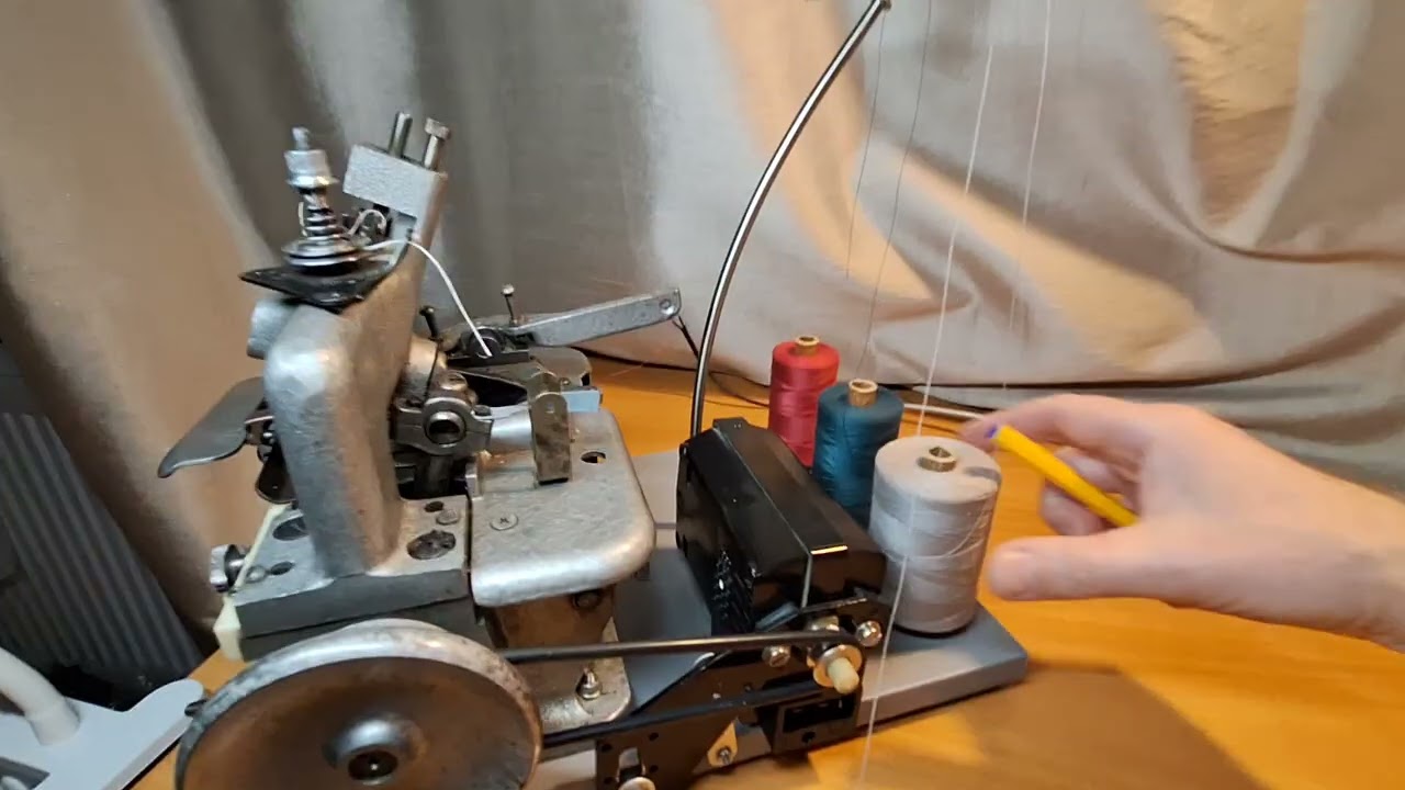 Оверлок 51 класс с мотором TUR2. Компактное решение. Serger Class 51 compact solution with TUR2.