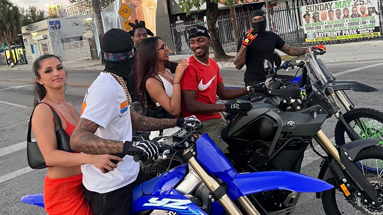 TOURIST CANCELED THEIR UBER TO RIDE BIKES!!