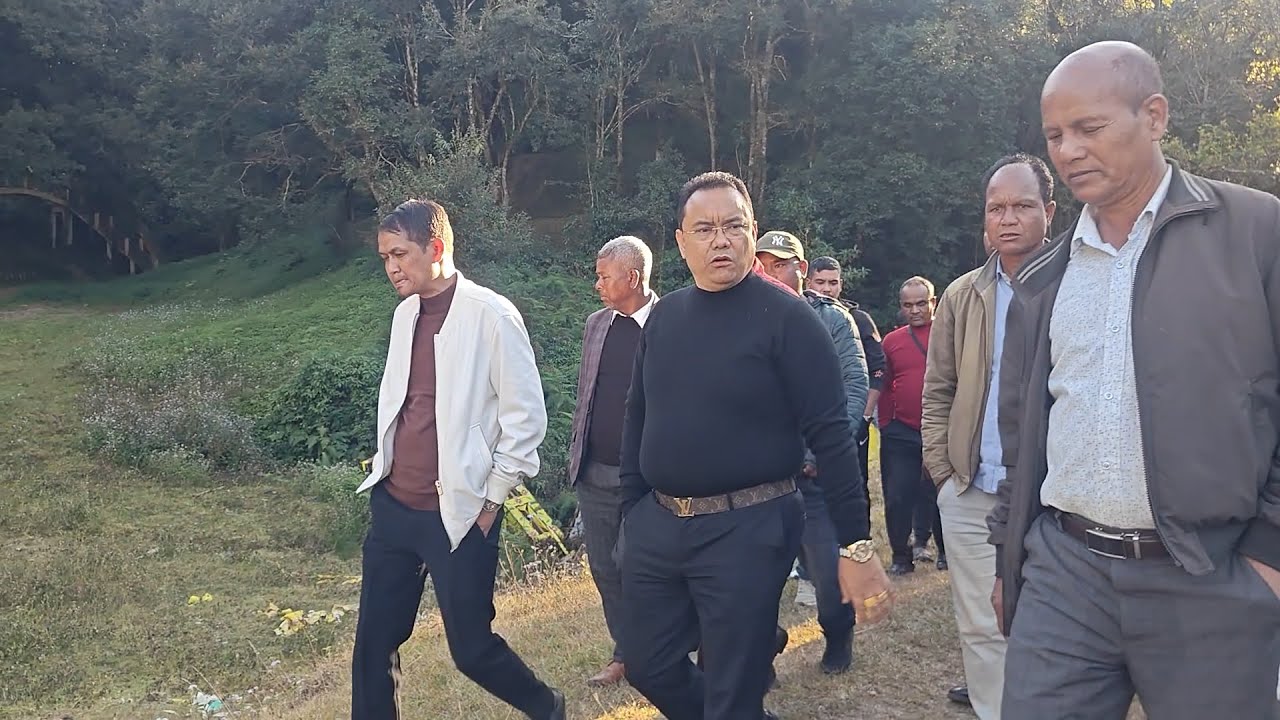 Nalade yn pynlut u Ma Sniawbhalang Dhar ban pynbha pynmiat iaka Aitnar Ialong