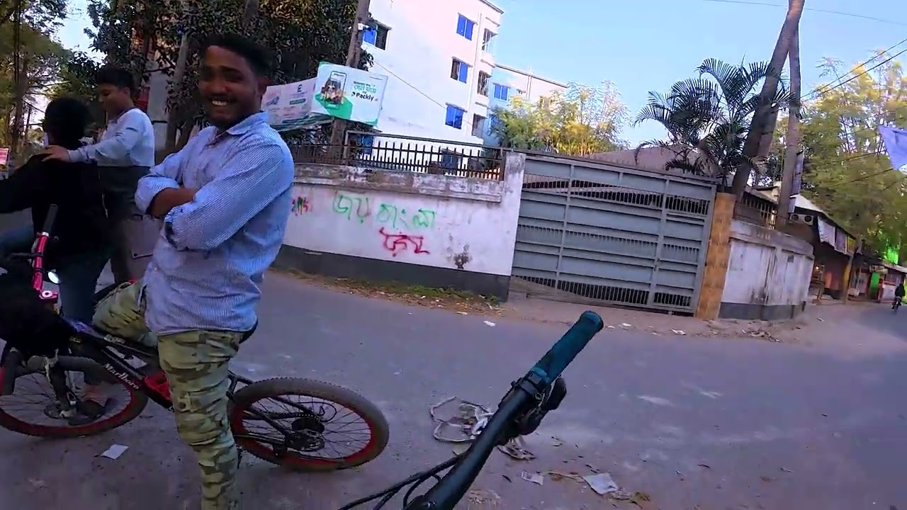 ঘুরতে গেলাম পদ্মার পাড়ে