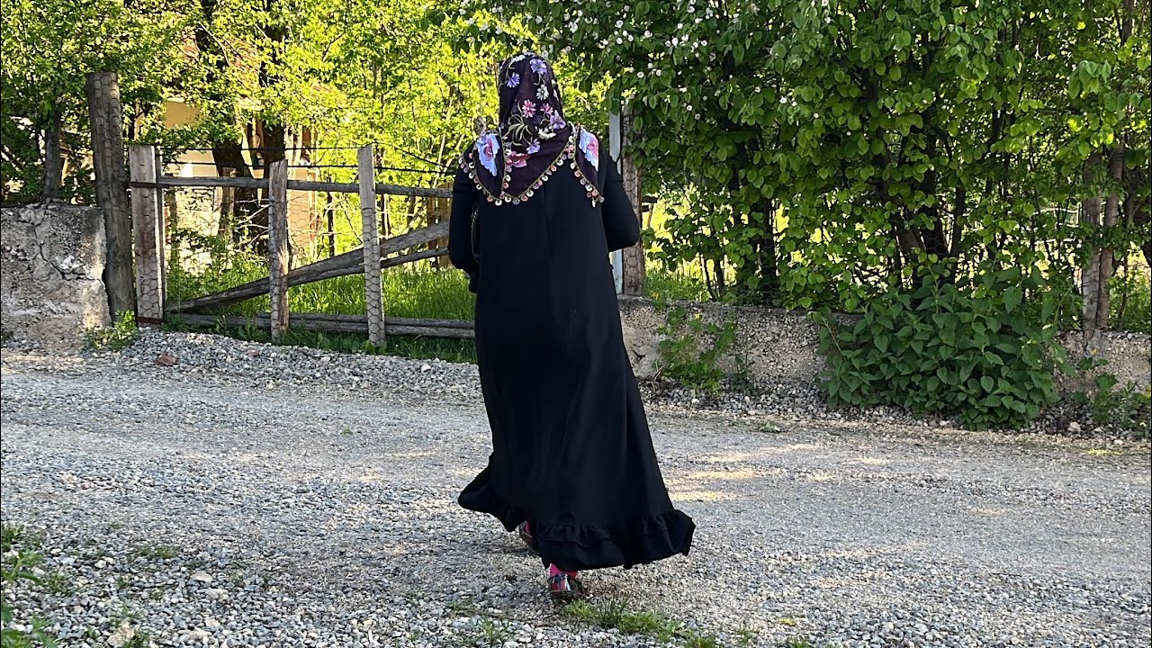 YENİ GELİN ŞAZİYE KÖYE EL ÖPMEYE GELİRSE 😍 #komedi #şaziyeanne #yenigelin #şaziyecik