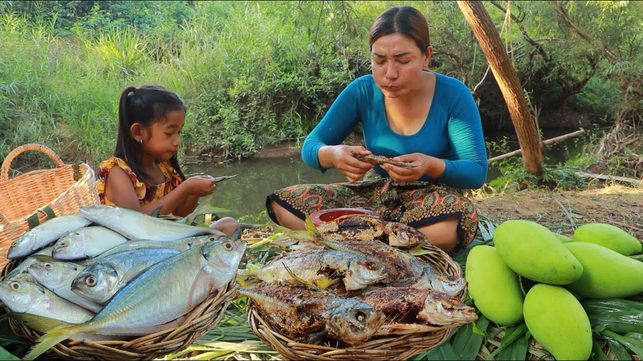 Yummy sea fish with sur mango sauce so delicious- Mother cooking sea fish for lunch with daughter
