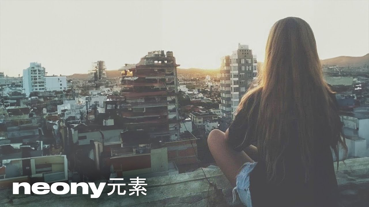 neony - clouds