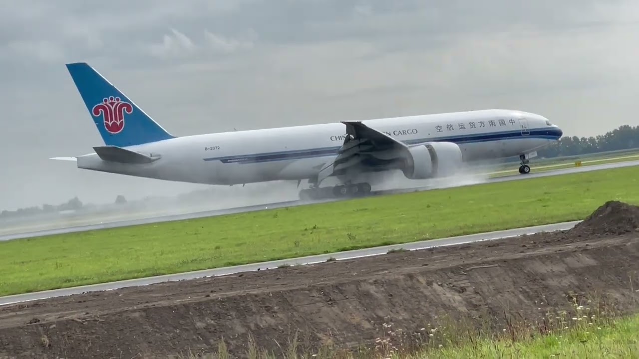 Plane spotting at Schiphol!!!