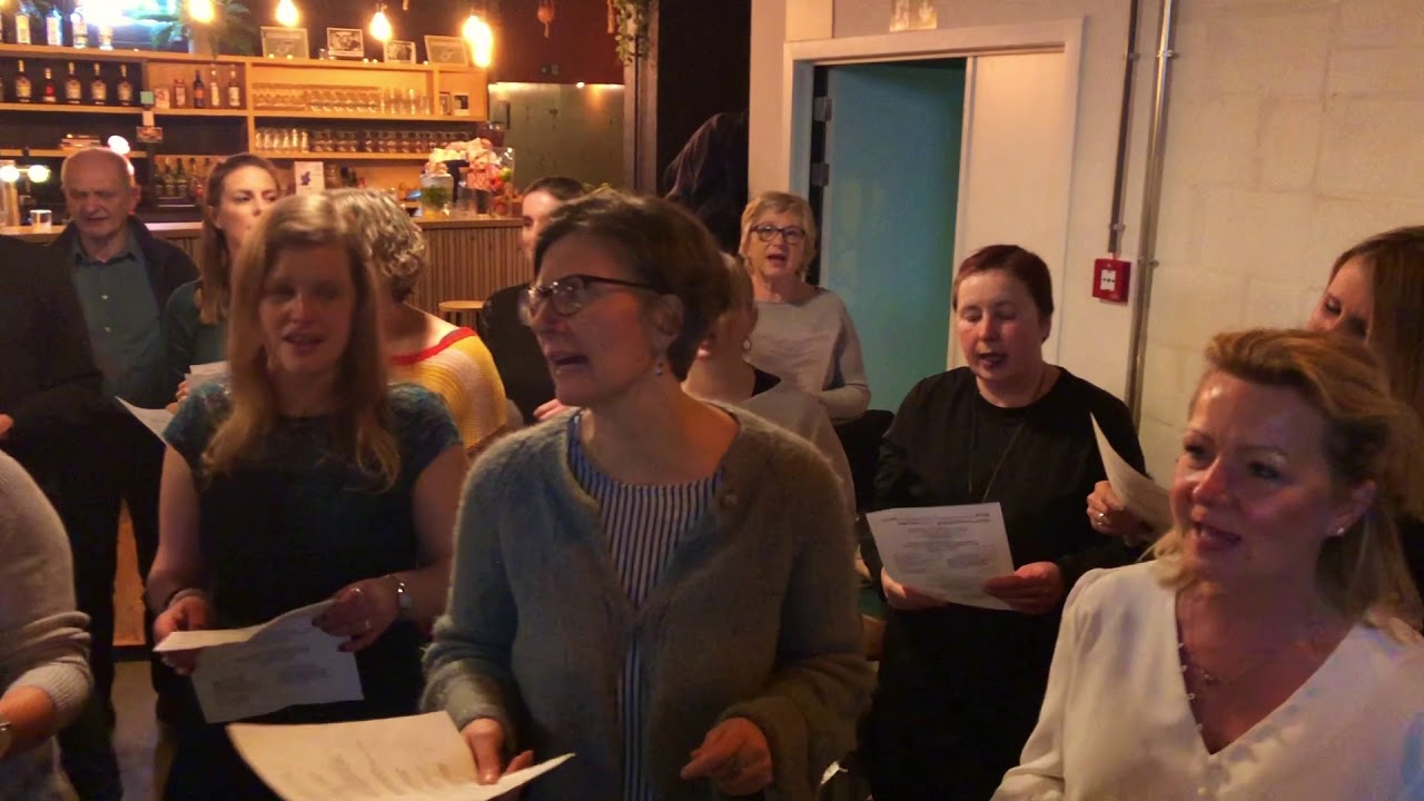 Great Balls of Choir sings Roxette - 