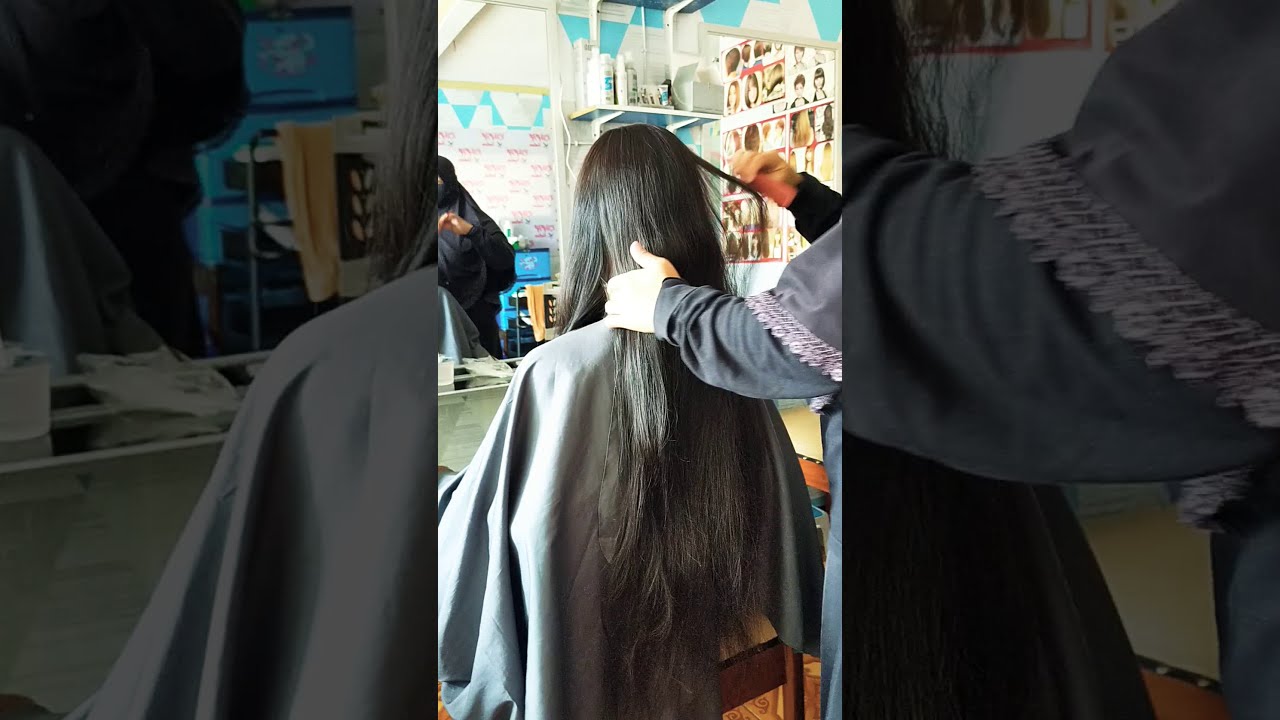 RAMBUT PANJANG,DI POTONG SEGI KARENA KEPANJANGAN...