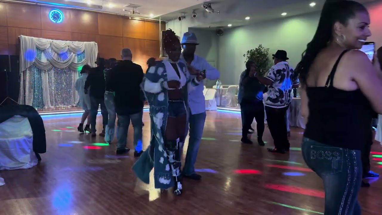 👸🏾💃🏾🕺🏾 NBC Jeans and Bling steppin set weekend💃🏾👸🏾🕺🏾