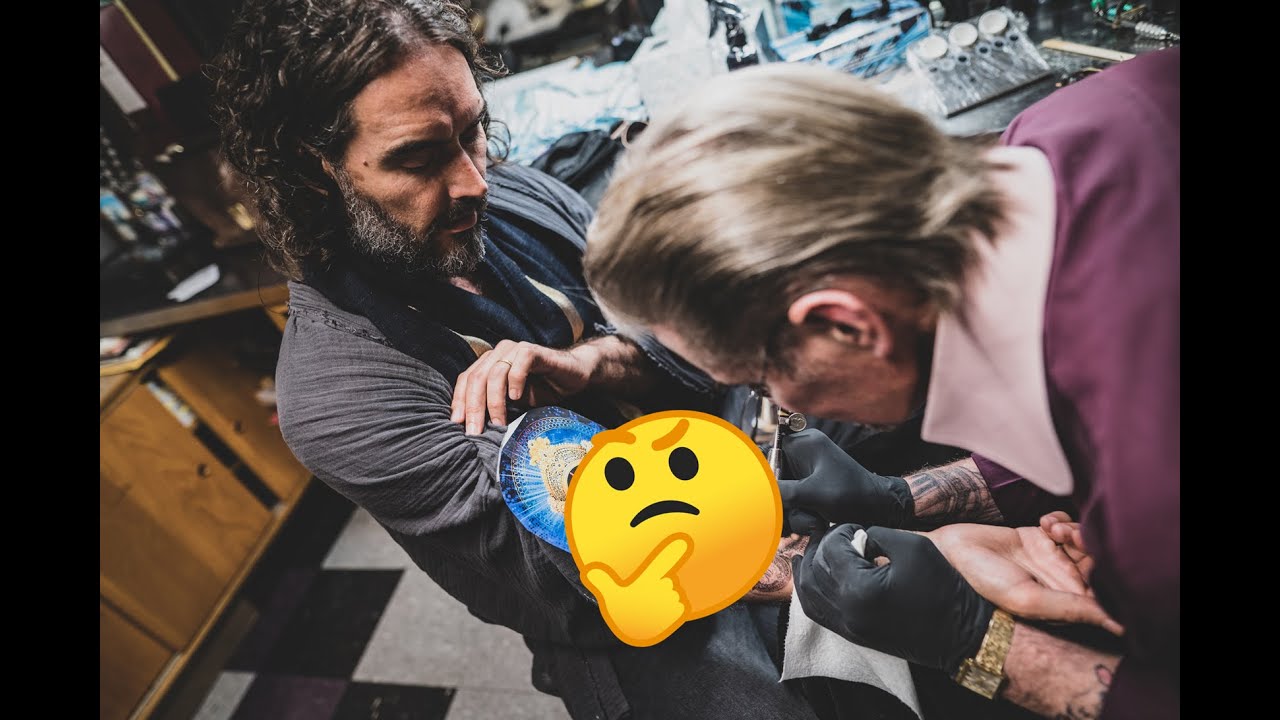 Goddess Tattoo with LEGEND Mark Mahoney! | Russell Brand