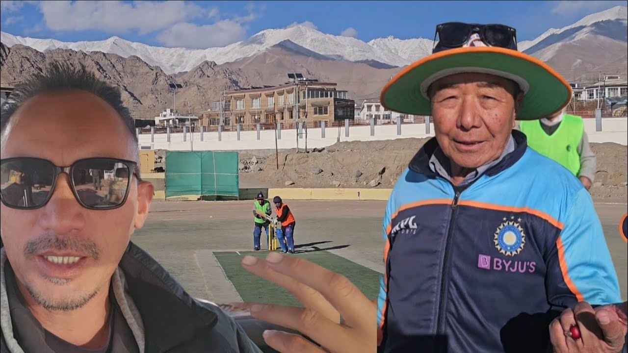 Ladakhi 77-Year-Old Umpire Steals the Show in Veteran Cricket Match || Ladakh Winter Cricket