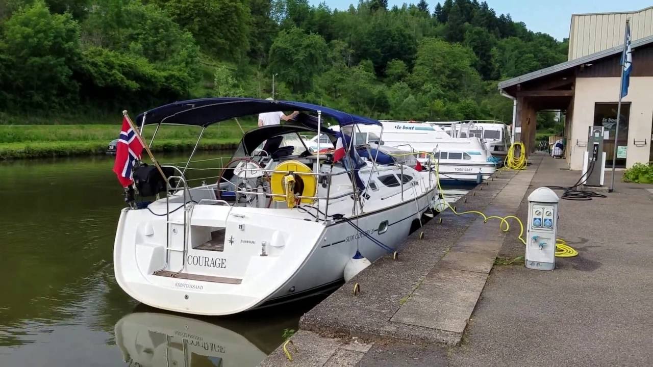 Ep # 8 - SAILING THROUGH EUROPE ON RIVERS AND CANALS, FROM MEDITERRANEAN TO THE BOONIES !