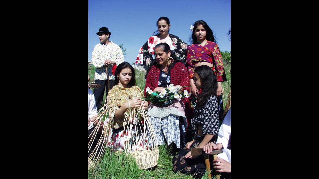R&oacute;mske piesne folkl&oacute;rneho s&uacute;boru Nad&aacute;cie Dobr&aacute; r&oacute;mska v&iacute;la Kesaj