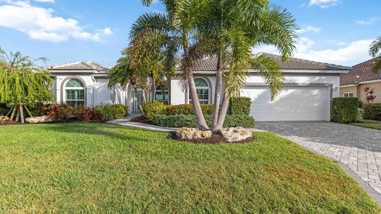5149 Far Oak Cir, Sarasota, FL 34238