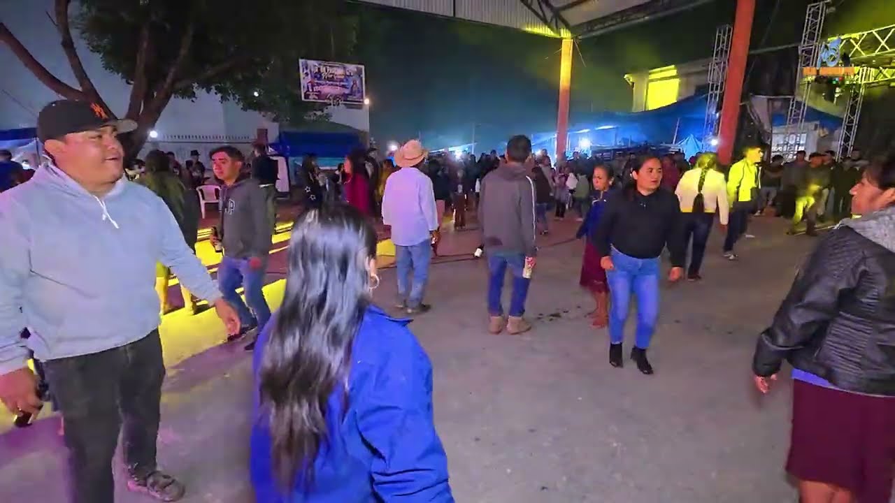 OJO DE PESCADO, LOS FREGONES DE LA TUBA ALTERNANDO CON EXPLOSION TEPEHUAJEÑO (PARTE 06)