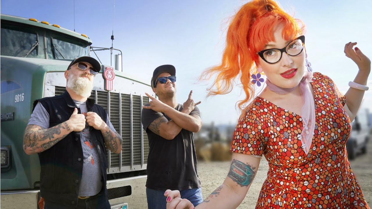 Hayley and the Crushers - She Drives (Official)