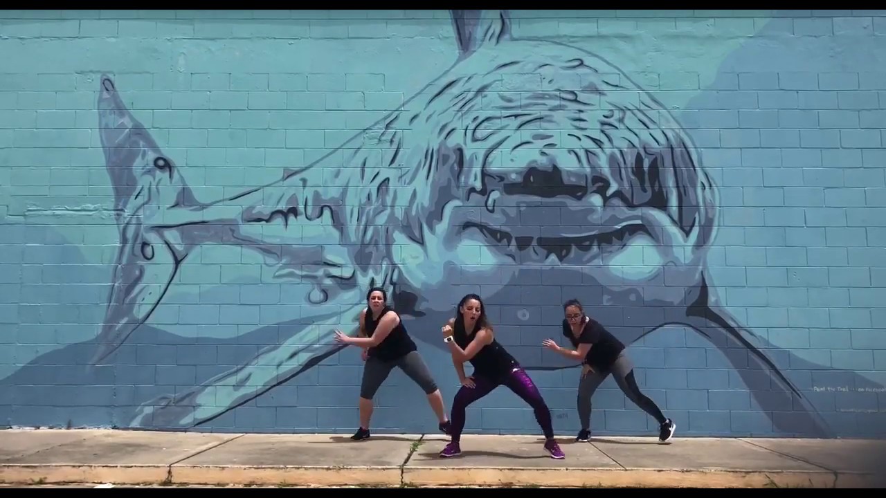 El Tibur&oacute;n - Proyecto Uno (Zumba Choreography)
