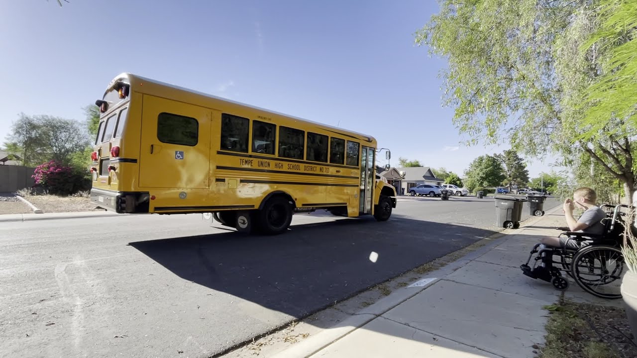 Monday morning Sagan bus!