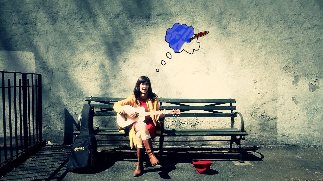 LUTHEA SALOM - Never Blue