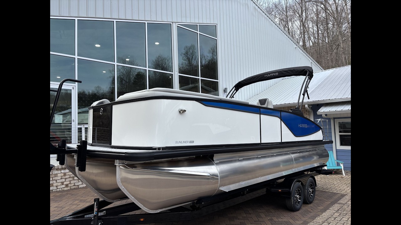 Brand NEW 2026 Harris Sunliner 230 SLDH from AQUAKNOX MARINE