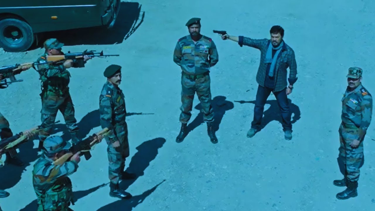 आखिर क्यों वेंकटेश ने रखी आर्मी वाले के ऊपर गन | Movie Name - Venky Mama | Action Movie Scene