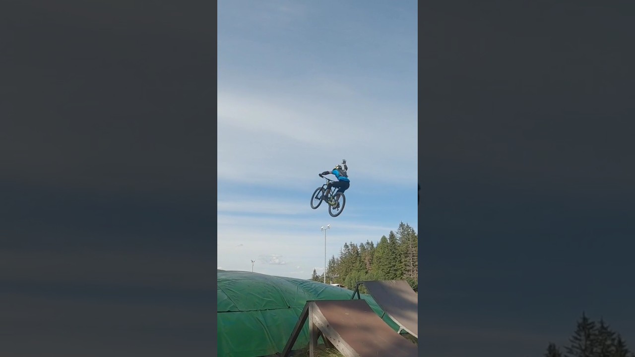 Bikepark Karlov 🤟. #bike #mtb #bikepark #trail #mountainbike #enduro #biketrail #endurobike