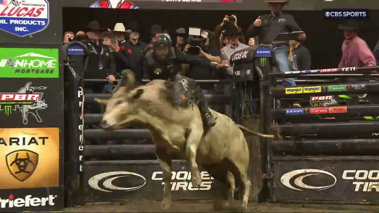 Keyshawn Whitehorse rides Pookie Holler 89 points (PBR)
