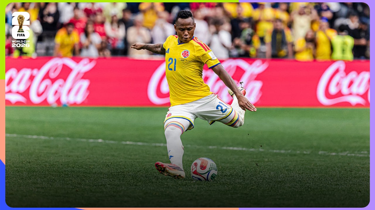 Jaminton Campaz's Long Range Attempt For Colombia v Switzerland