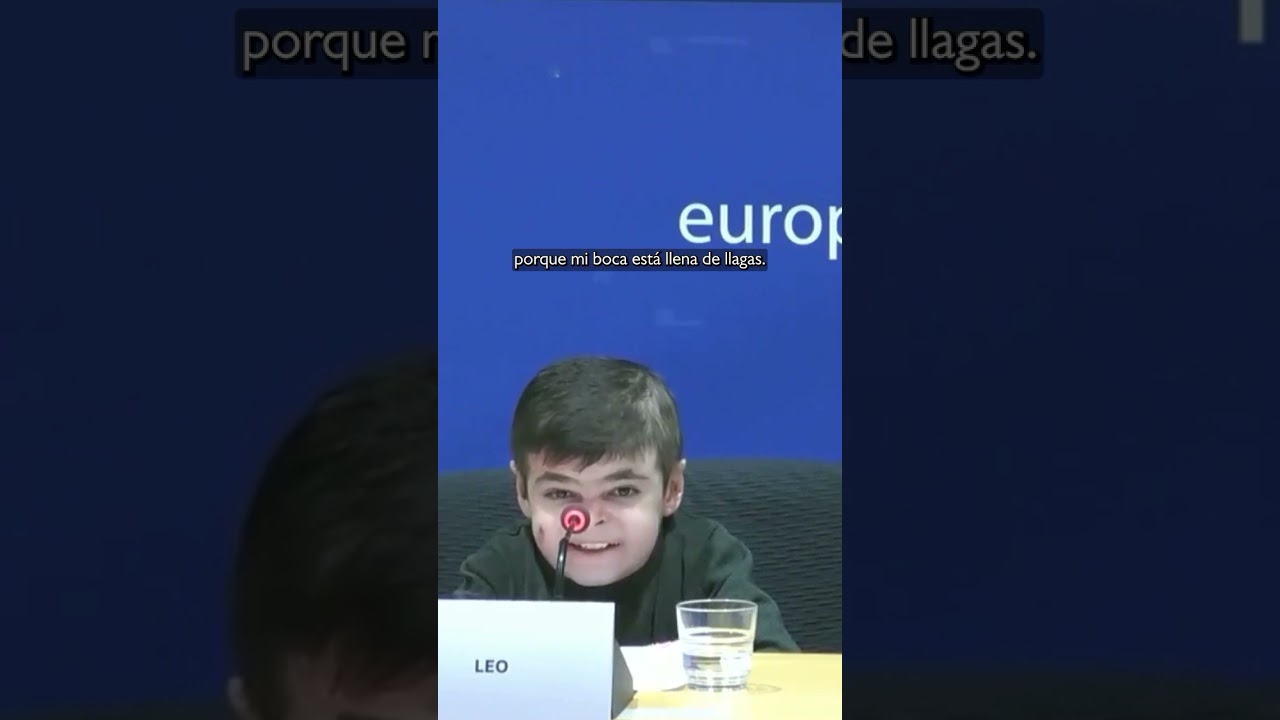 El emotivo discurso de Leo, el niño con “piel de mariposa”, que pide a Europa el acceso a Vyjuvek