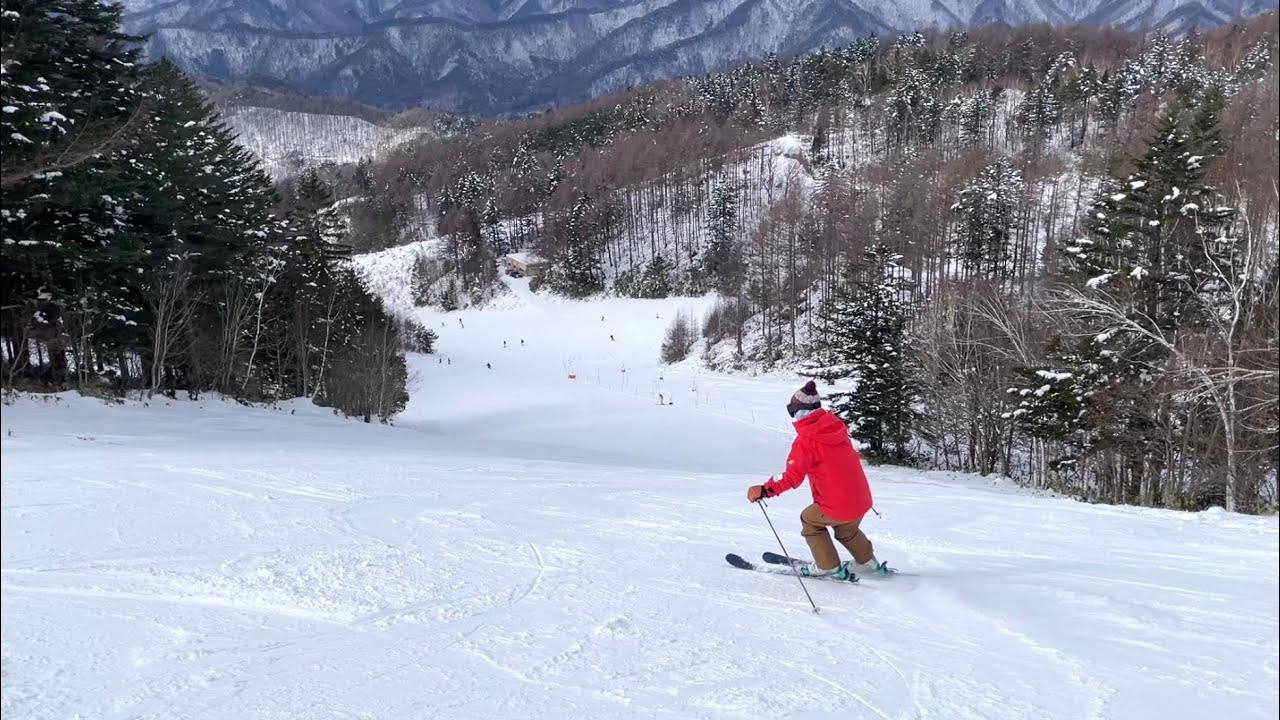 60歳還暦夫婦のスキーシーズン2日目は木曽福島スキー場のシークレットCコース初滑走、念願のAコブで練習してきました！　2025/1/19 #シニアスキー