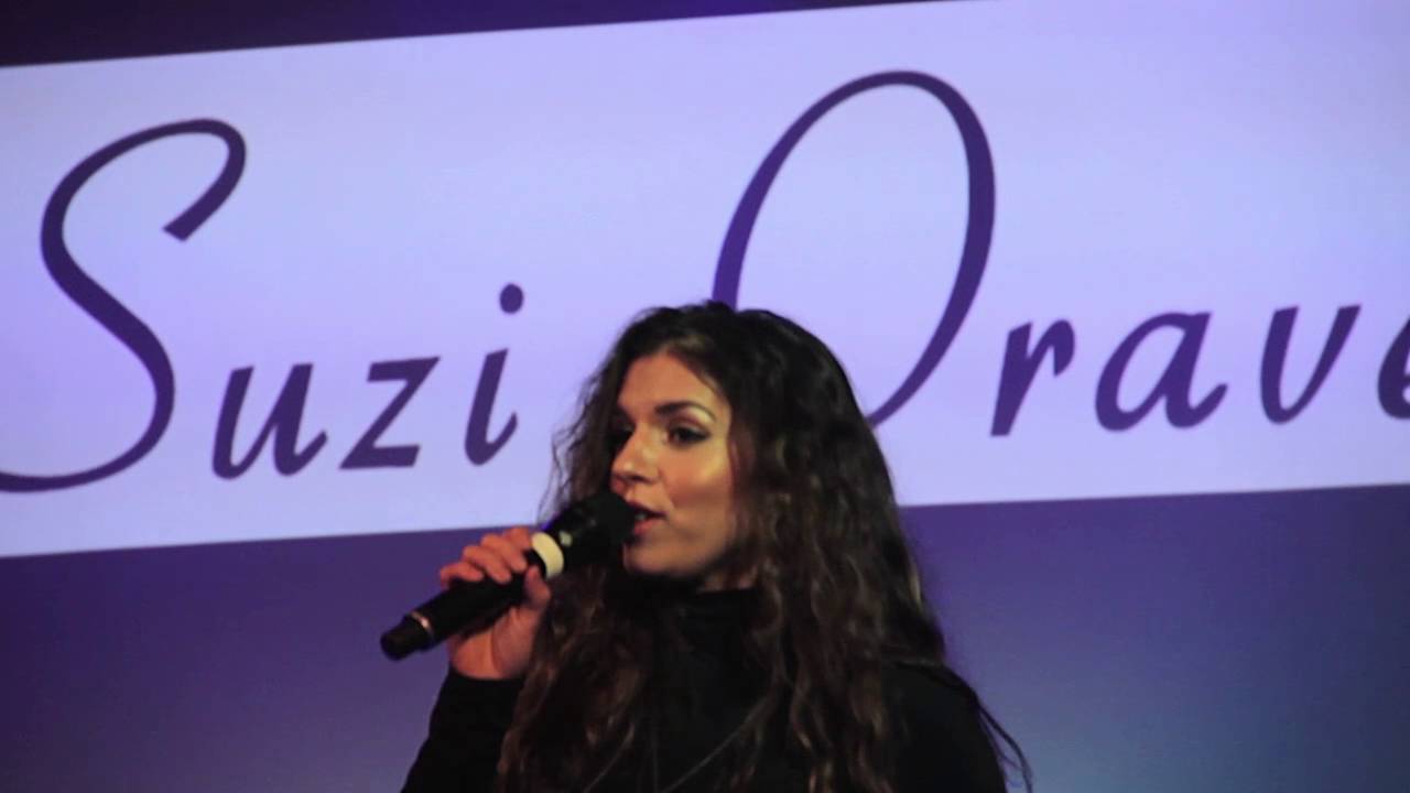 Suzi Oravec 
