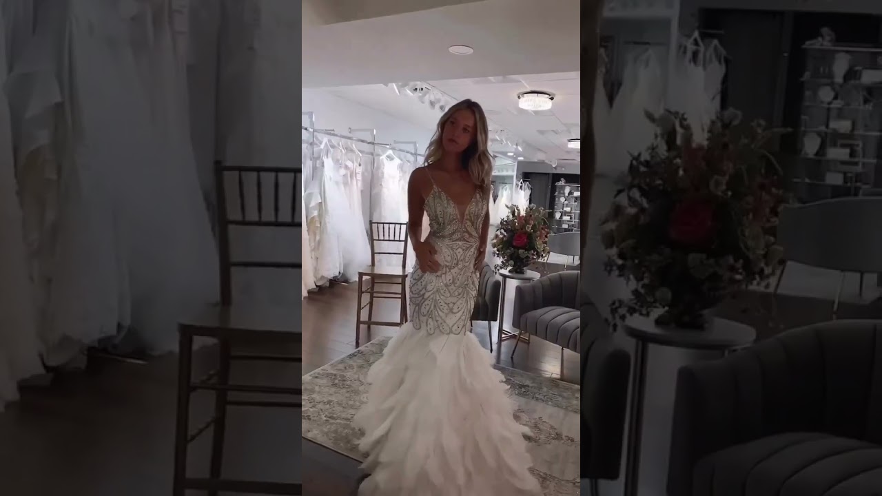 💖 💖 💖 💖My informal wedding dress choice!! Obsessed with Feathers💖 💖 💖 💖