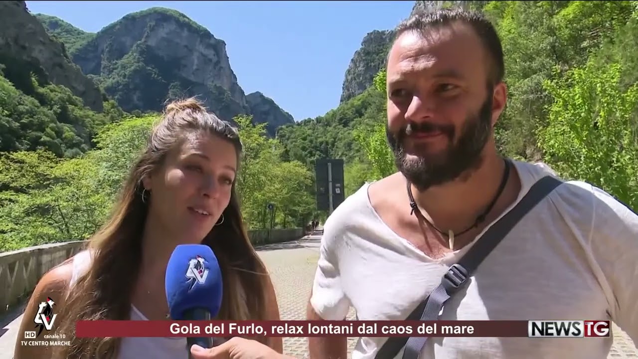 Gola del Furlo, relax lontani dal caos del mare