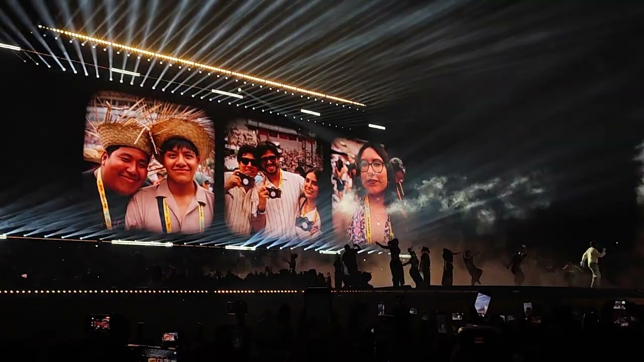 Bad Bunny - DtMFLima - Estadio Nacional#badbunny #concierto #lima #dtmf #puertorico 