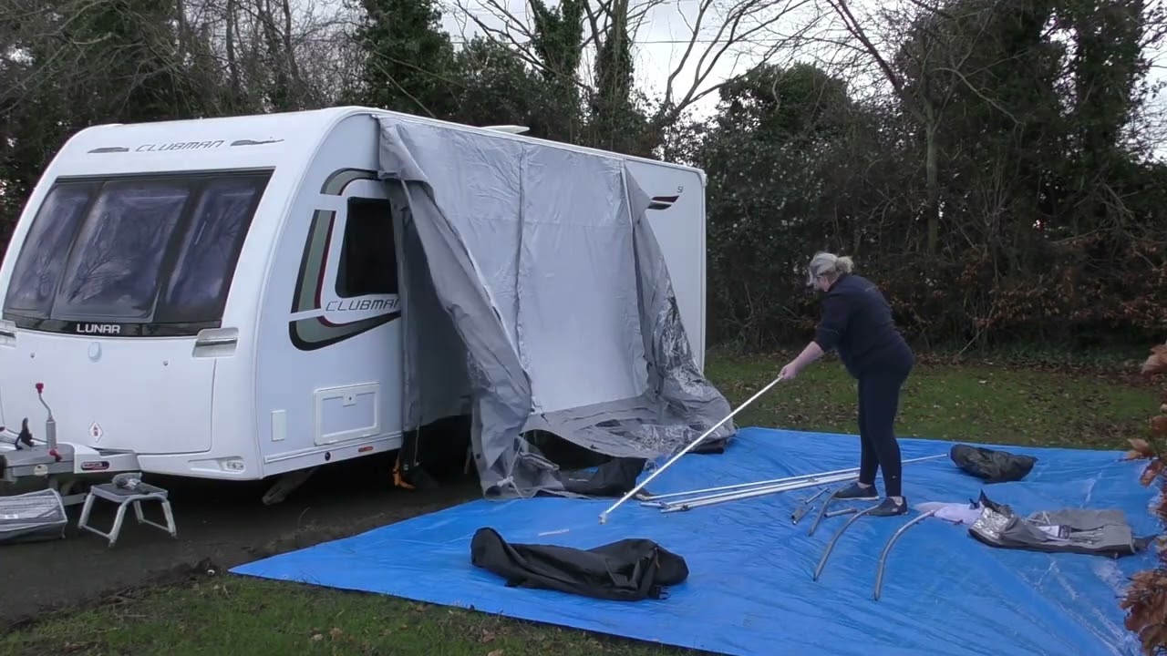 Dometic Rally Tour 330 Pole Awning Set Up