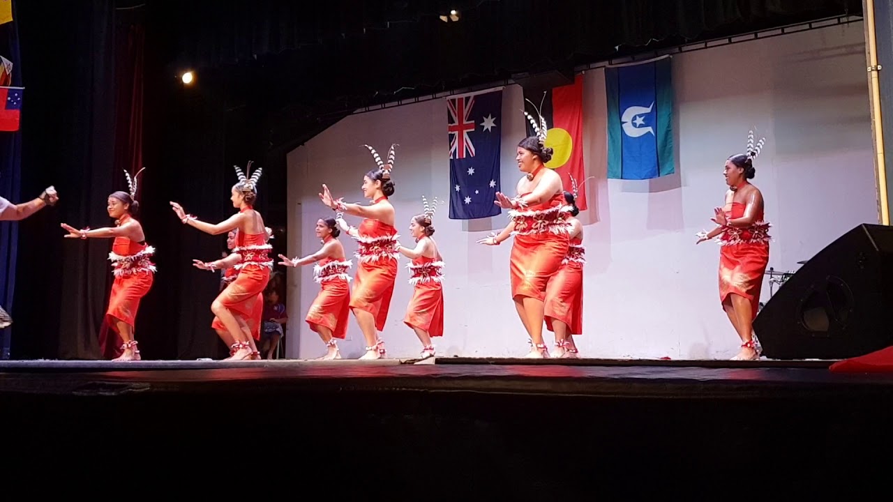 Tongan Girls Tau'olunga - WSHS