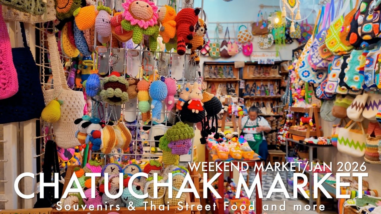 Evening Walk at Chatuchak Market – The Best Time to Visit / JAN 2026