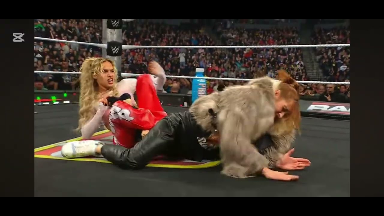 WWE Becky Lynch loses her shoe during ankle lock (extended version with better alternative angles)