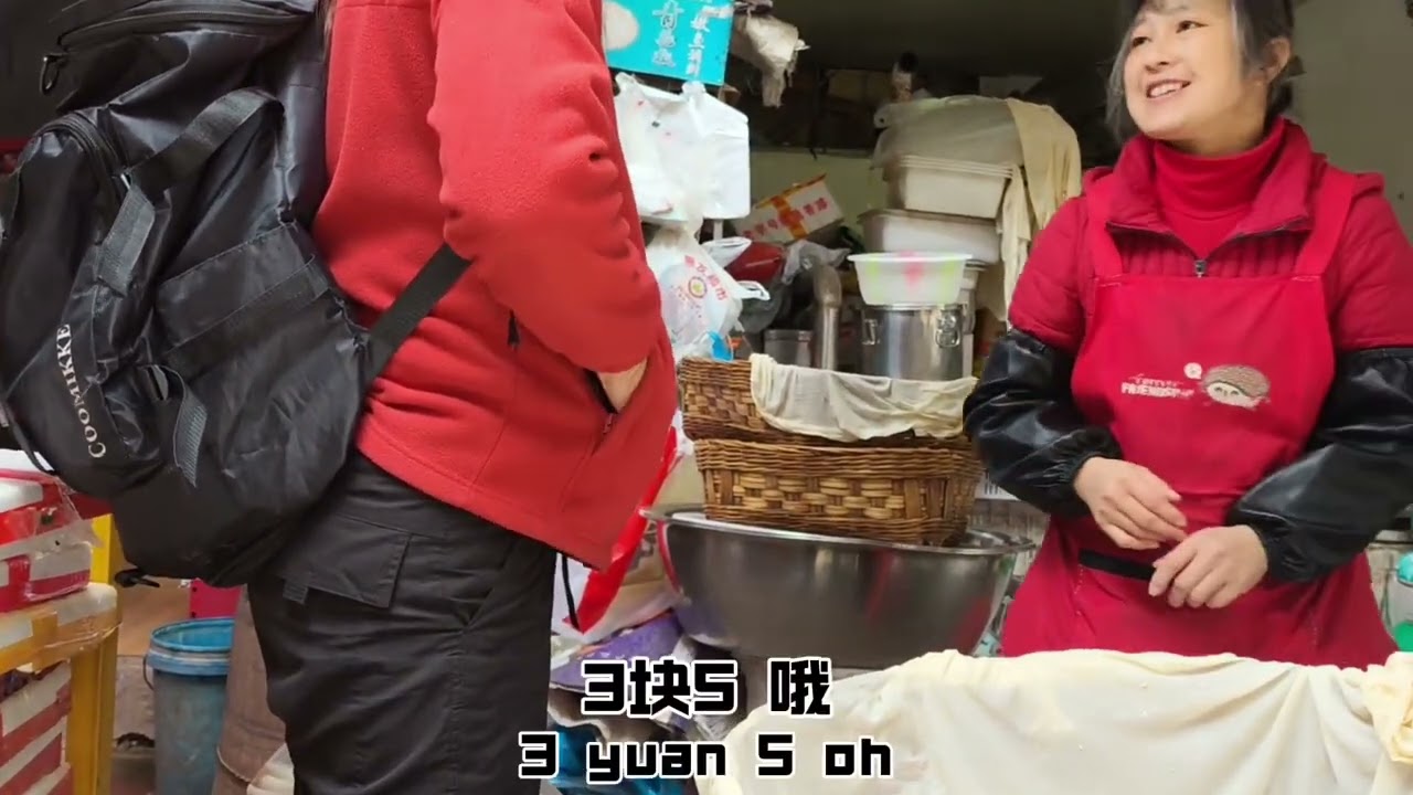 电三驴生病了，本地大哥20公里加急来就诊，一顿独家秘制犒劳一下#三轮车 #修车 #电动车事故 #旅行推荐官 #旅行