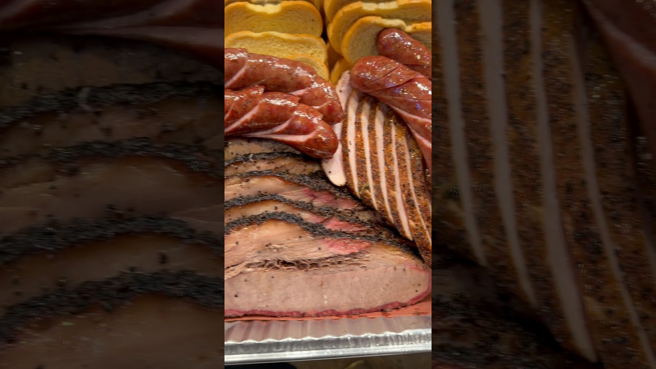 #estoesbbq #arre #bbq #barbecue #dinner #texas #arlington #sausage #pulledpork #porkribs #brisket 🔥