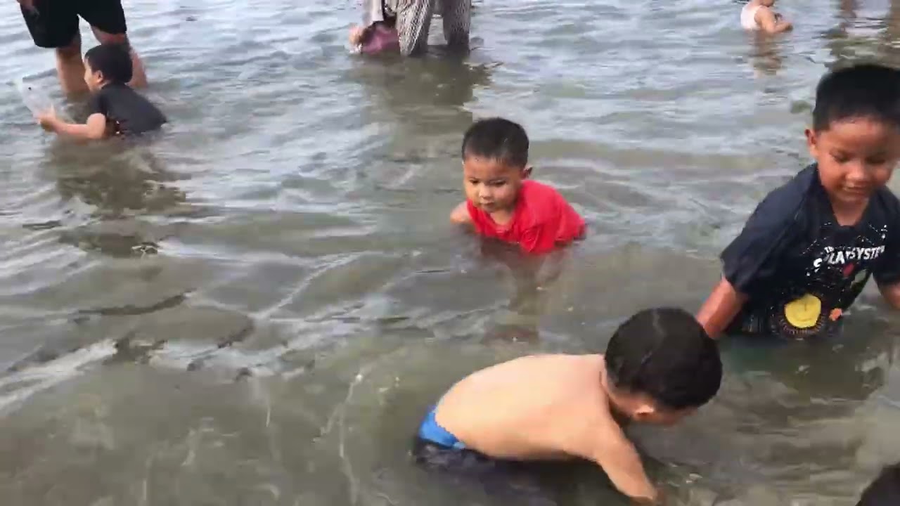 Berenang air asin dweh