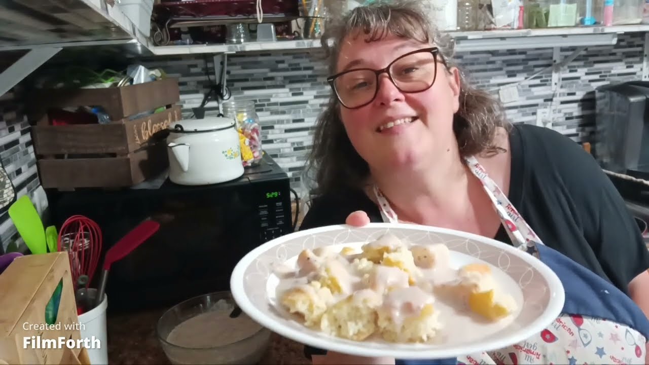 Mama's Making Corned Beef Gravy
