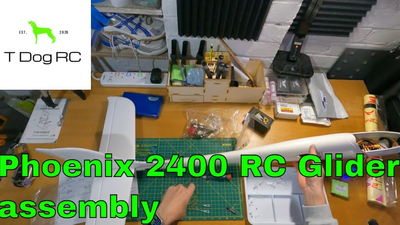Volantex Phoenix 2400 RC glider unbox and assembly