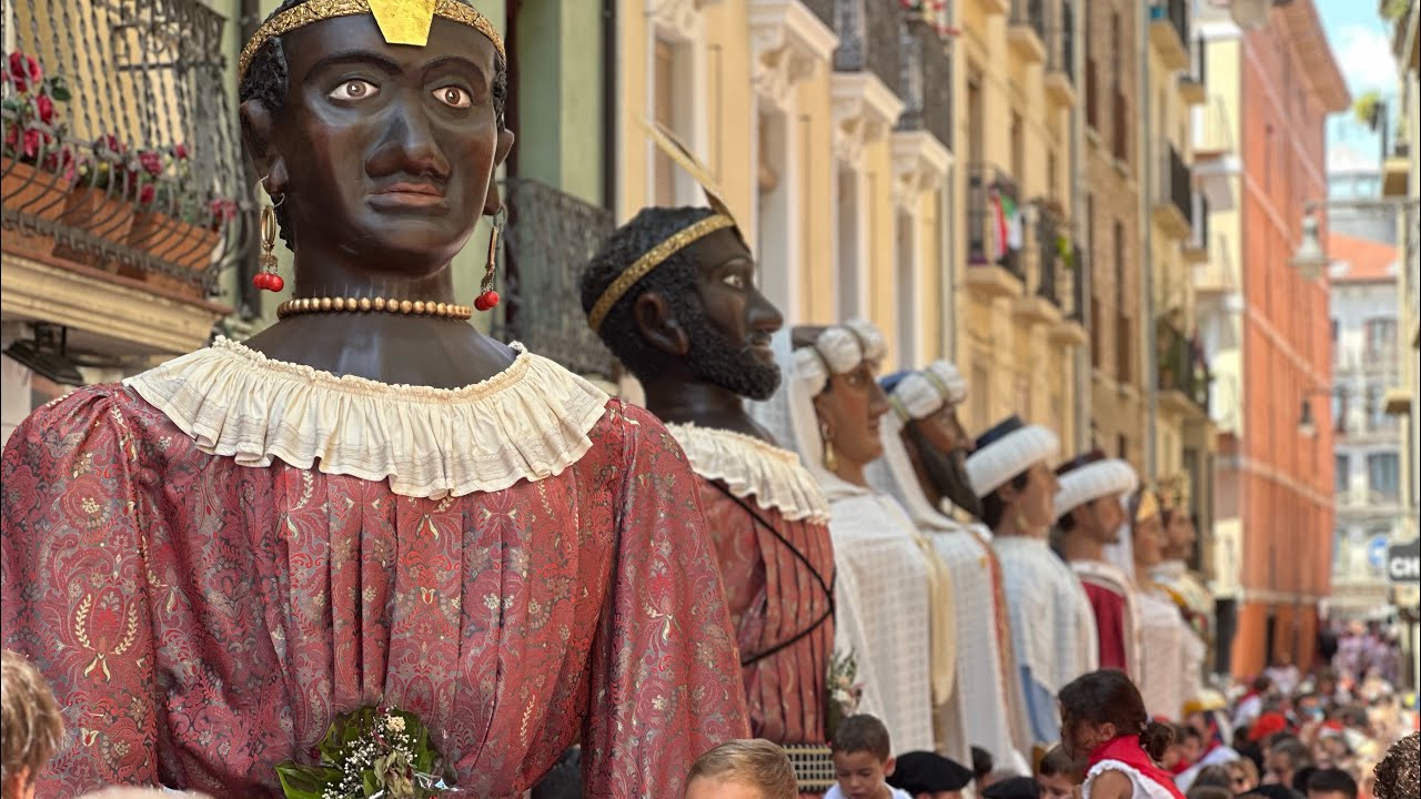 Especial Comparsa de Gigantes y Cabezudos de Pamplona (Día 13) Parte 1 - San Fermín 2025