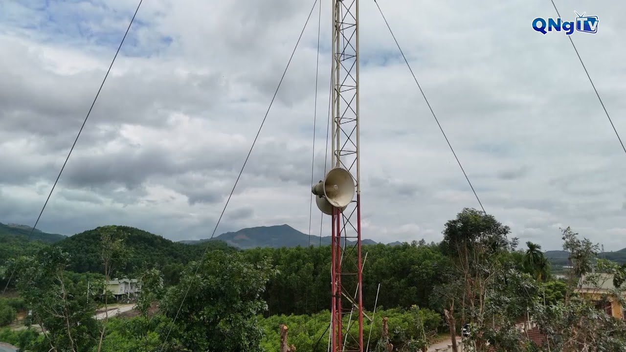 Cầu nối giảm nghèo thông tin ở miền núi Quảng Ngãi