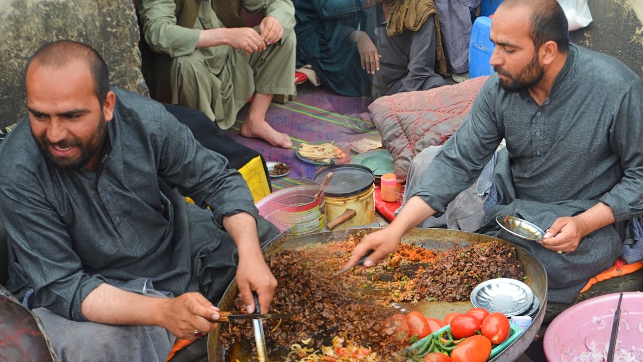 Quetta Famous Food | Khan Goat Kaleji on Meezan Chowk Quetta | Quetta Street Food