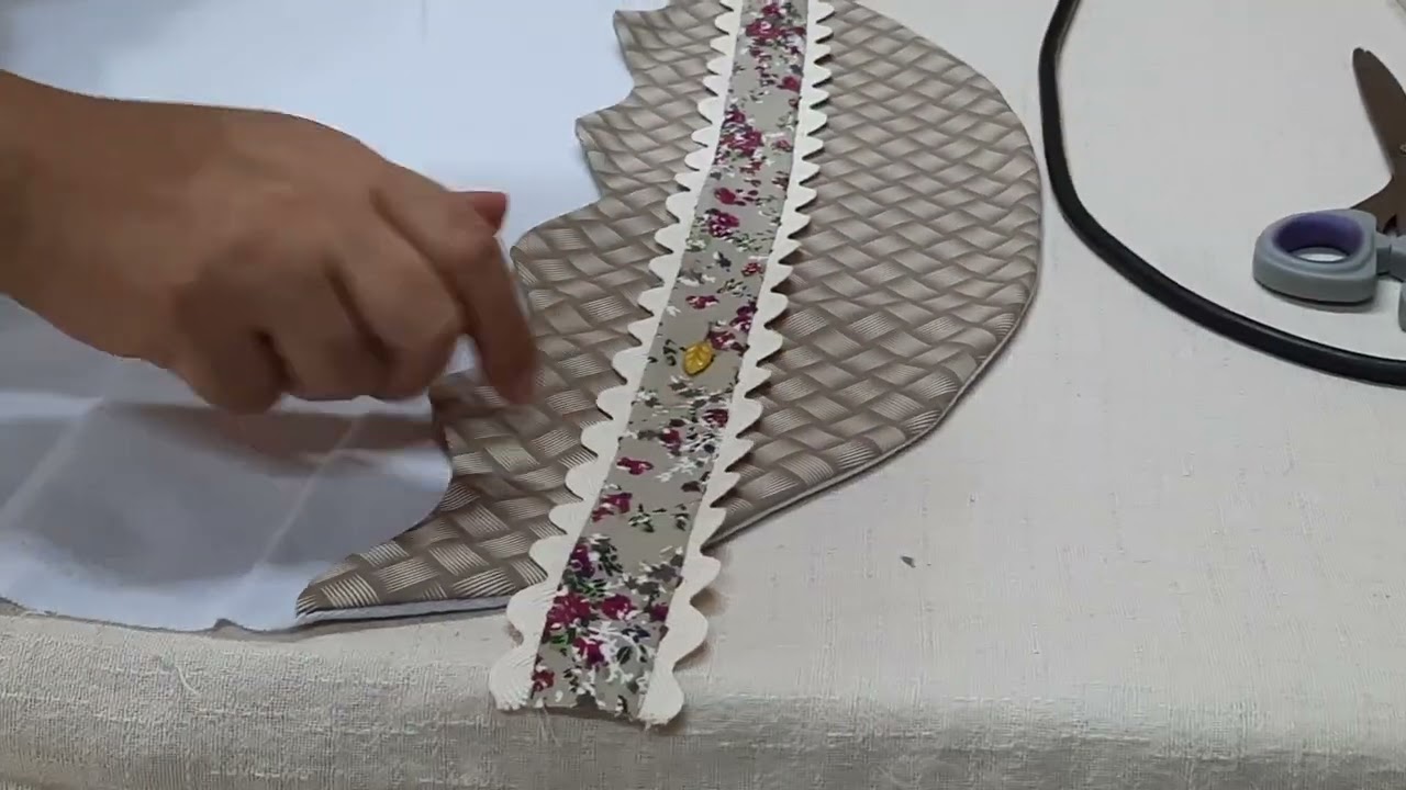 Como fazer um lindo modelo de bate mão é Artes da Mary #diy