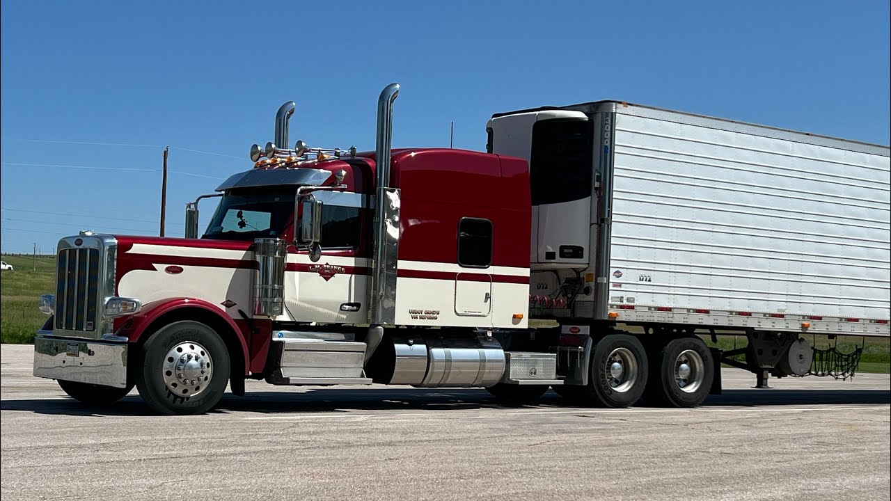 Dignity Sculpture in South Dakota, DOT checks, Teddy goes hiking, plus a truck wash for Lafonda 