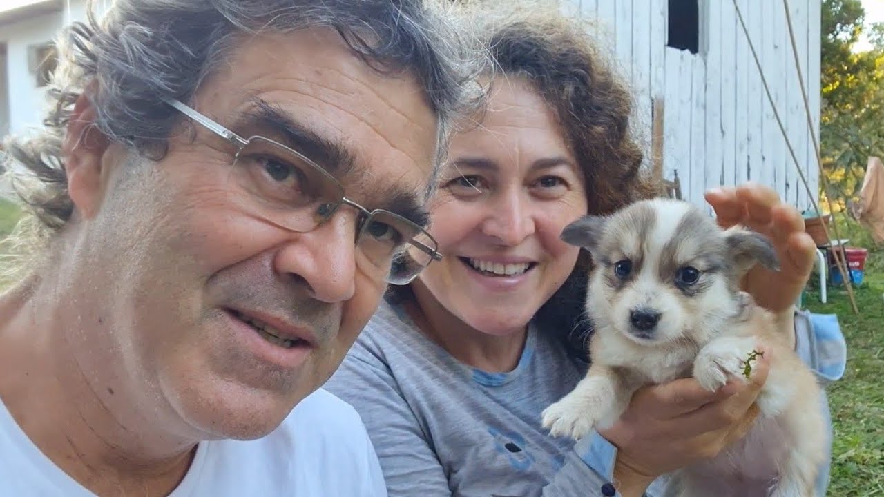 Tour pela Casinha na Ro&ccedil;a - Vida na Ro&ccedil;a com Marcia e Marcelo - Ep. 17